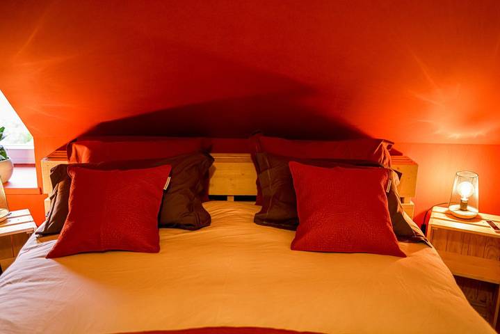 Chambre d’hôte pour 2 personnes, avec Balcon ainsi que Jardin et Piscine dans Nièvre - 3