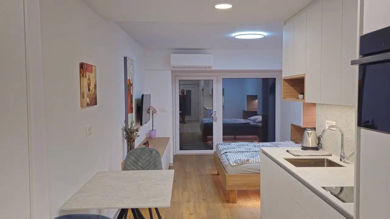 Ganze Ferienwohnung, Ferienwohnung für 2 Personen (30 m²) in Portorož in Izola, Slowenische Riviera