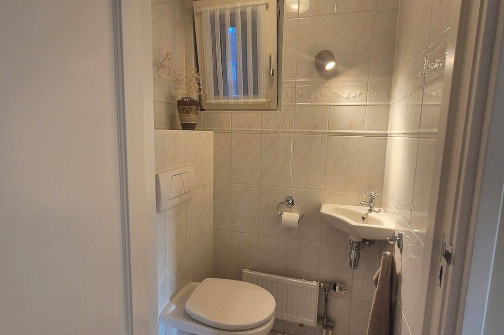 Exklusives Ferienhaus mit Garten auf der Veluwe – zentral & ruhig in Barneveld, Veluwe