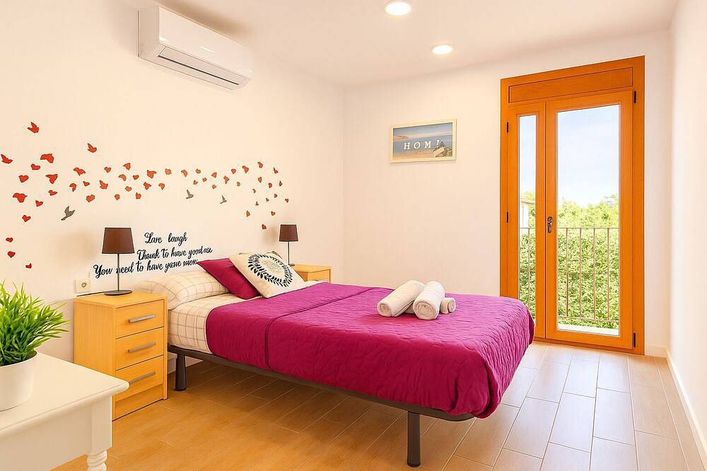 Apartamento entero, Ático con jacuzzi y vistas a Montserrat in Monistrol de Montserrat, Interior de Barcelona