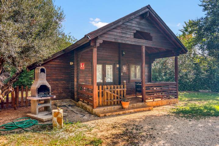 Chalet para 5 personas, con jardín, Se admiten mascotas en Vall D'albaida