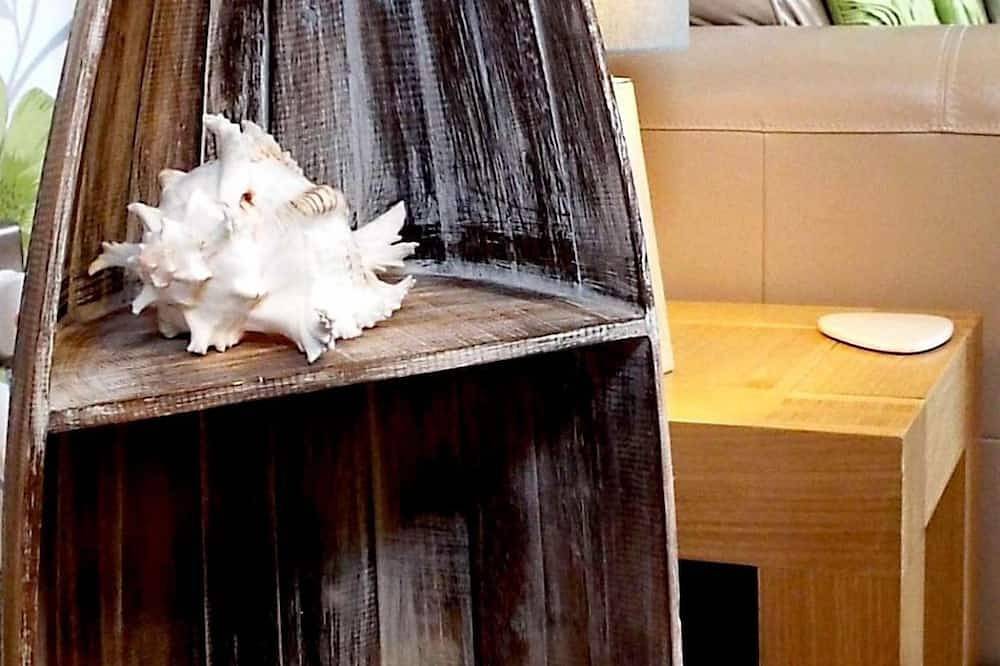 Templars Cottage - sleeps 2 guests in 1 bedroom in Tweedmouth, Northumberland