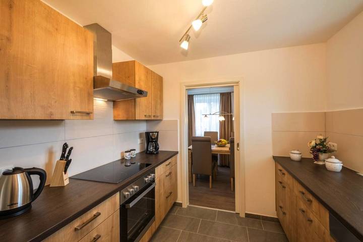 Ferienwohnung für 3 Personen, mit Garten und Ausblick, kinderfreundlich in Ohlstadt - 3