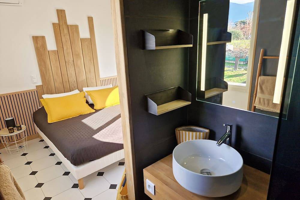 Haut de Villa Piscine Privée Jardin Terrasse à 5' de la Plage et à 15' de Bastia in Biguglia, Región de Bastia