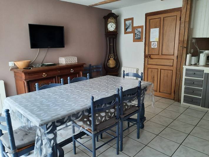 Gîte pour 8 personnes, avec balcon, animaux acceptés