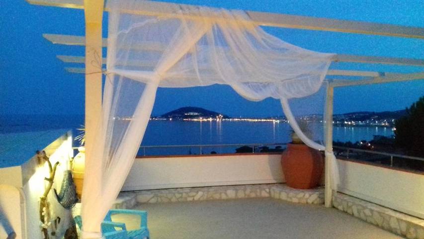 Location de vacances pour 6 personnes, avec vue et terrasse à Formia - 4