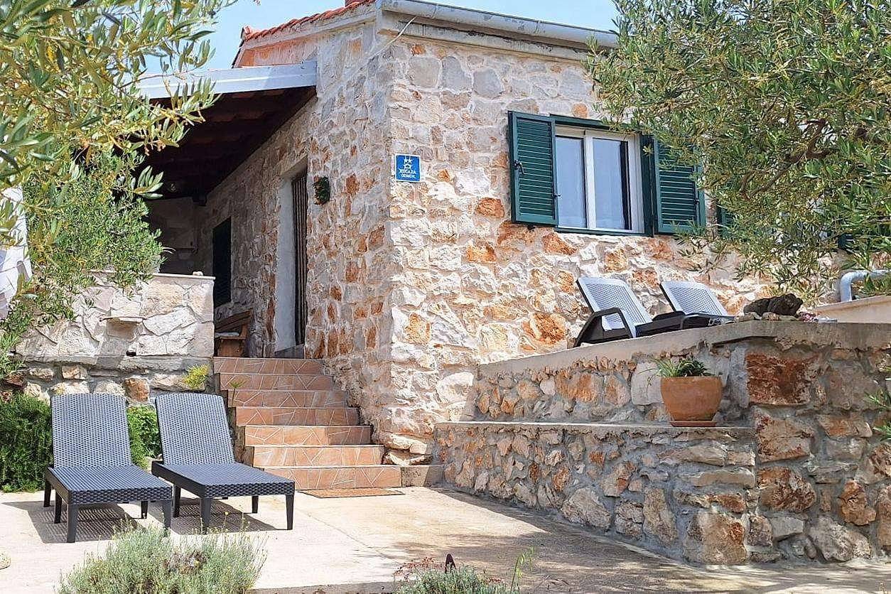 2-Zimmer-Haus am Strand Bucht Druce, Pasman K-23356 in Tkon, Pasman