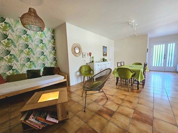 Location de vacances pour 6 personnes, avec terrasse et jardin dans Lac de Léon - 4