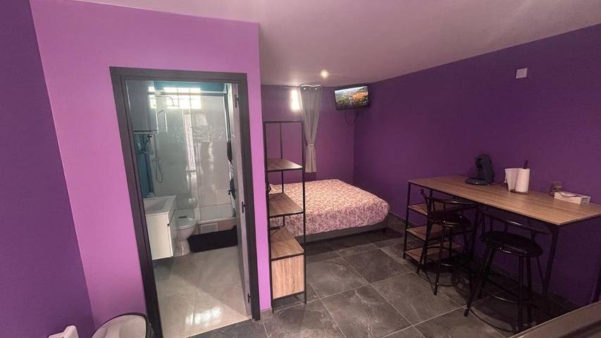 Gîte pour 2 personnes, avec vue et terrasse à Villiers-en-Bière