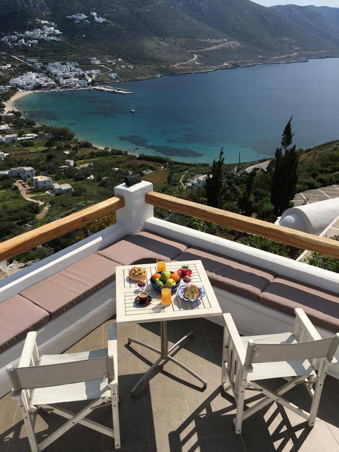 Maison d’hôte pour 2 personnes, avec Balcon et Terrasse ainsi que Jardin et Vue dans Amorgos