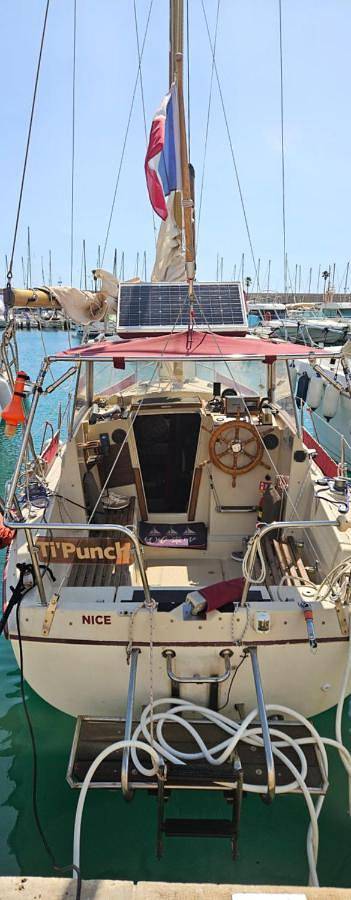 Bateau pour 2 personnes, avec terrasse et vue dans Port Du Sylva Maris Eze - 2