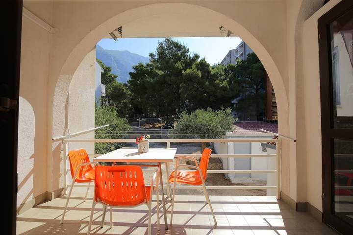 Apartament wakacyjny dla 2 osób, z Balkon/ taras w Baška Voda