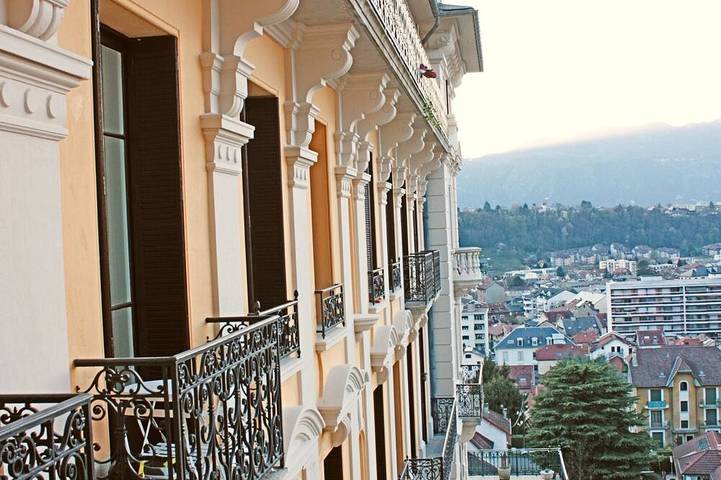 Location de vacances pour 4 personnes, avec balcon à Aix-les-Bains