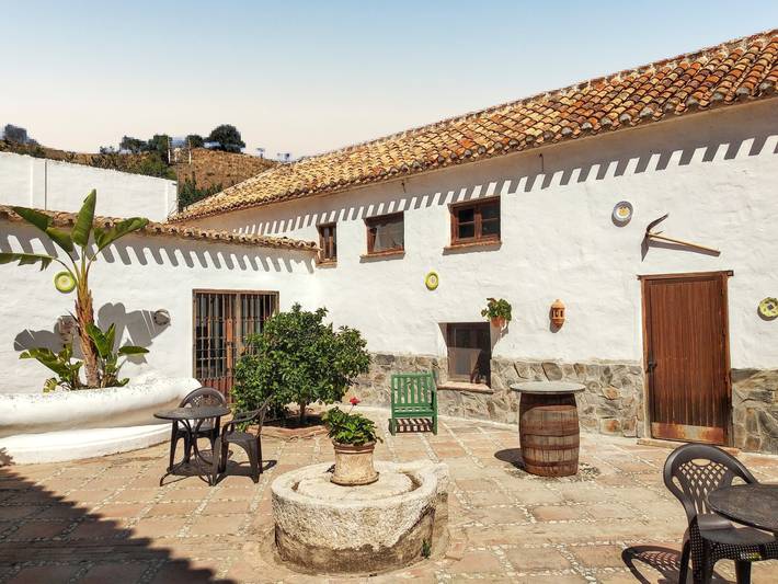 Finca für 16 Personen, mit Pool und Garten sowie Terrasse in Malaga - 2