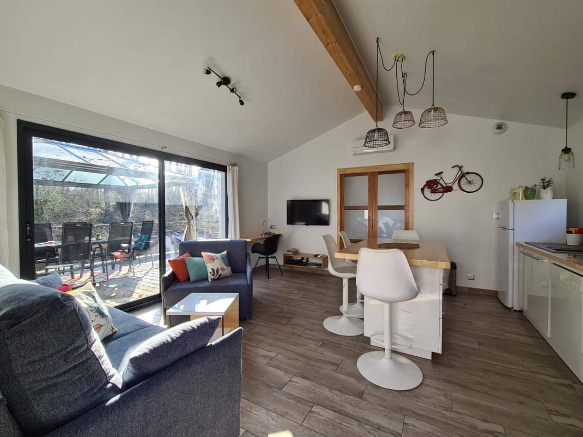 Pause Nature. Maison Ananda à 14 kms de Toulouse avec parking privatif in Lapeyrouse-Fossat, Toulouse et ses environs