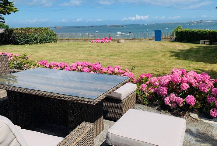 La Maison sur la Mer in Le Dossen, Santec