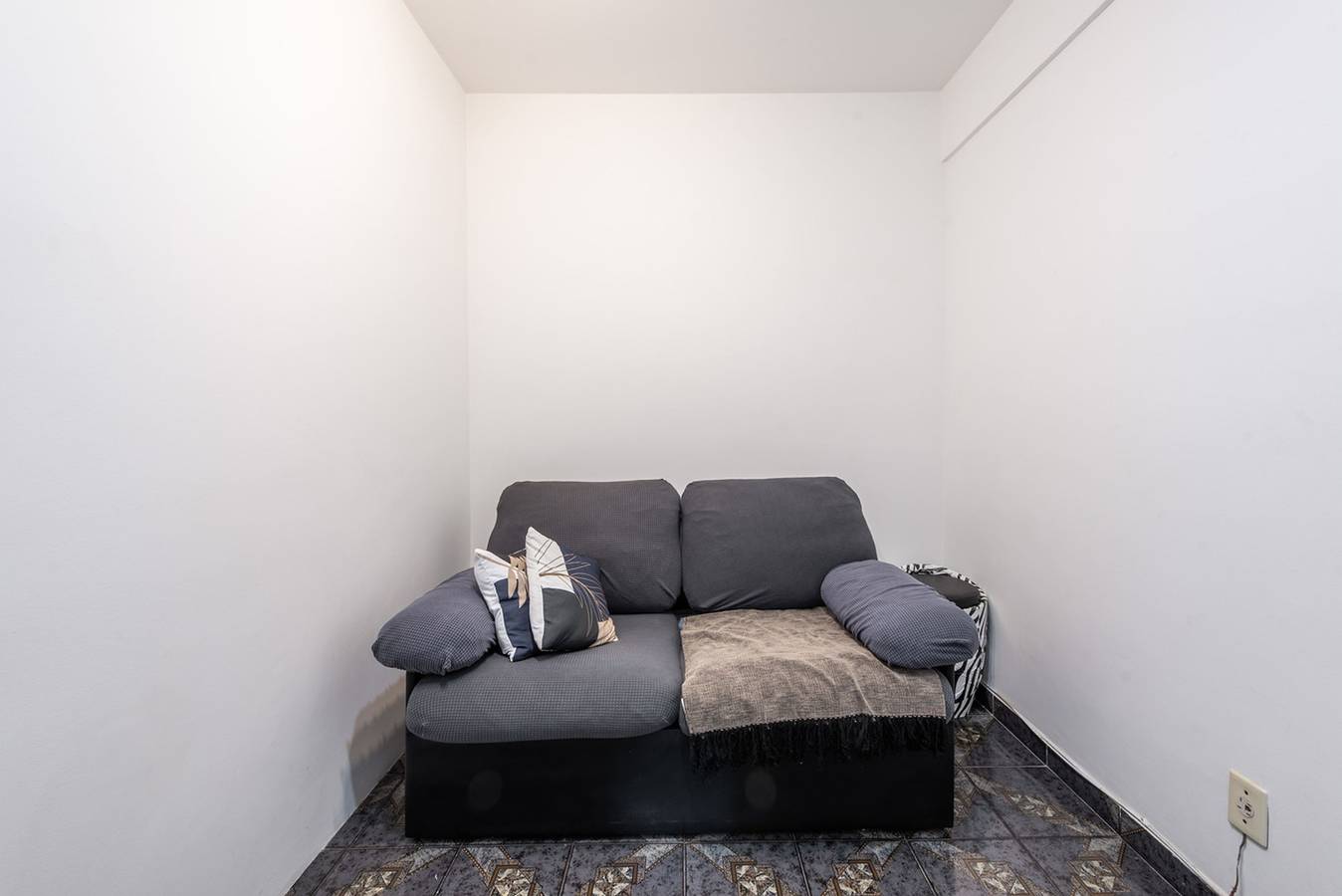 Apartamento inteiro, Loft Acolhedor com Estacionamento a 150m da Praia in São Vicente, Baixada Santista