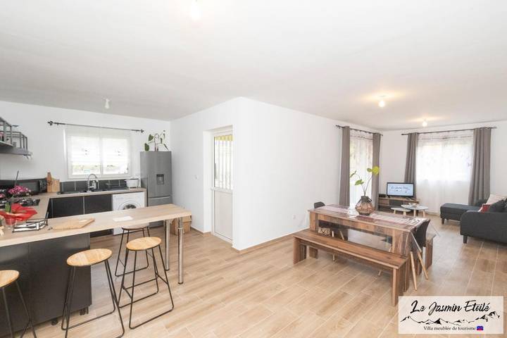 Location de vacances pour 8 personnes, avec vue et jardin à Salazie - 2