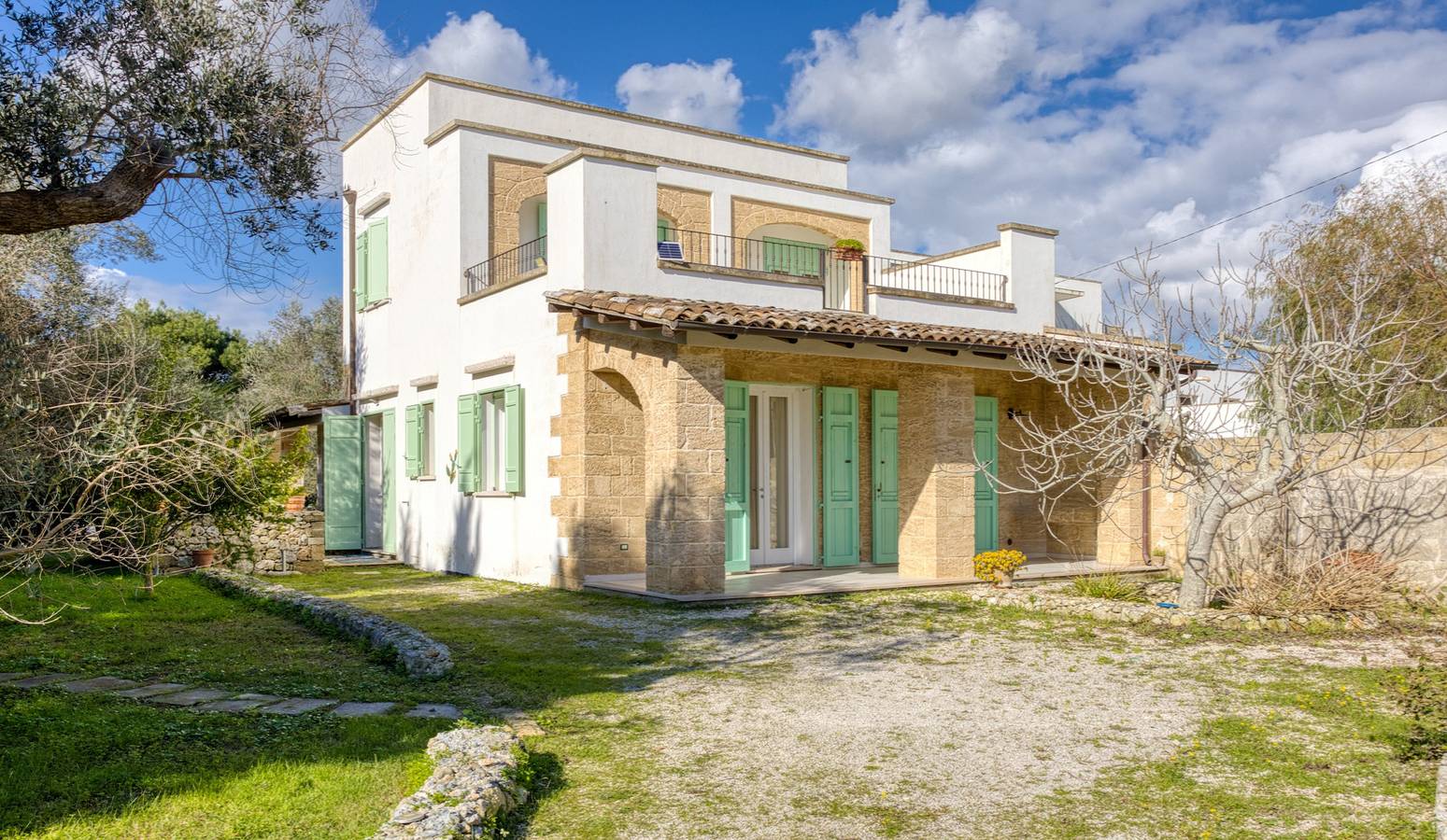Superbe villa avec piscine et parc, mer à 2 km in Vignacastrisi, Ortelle