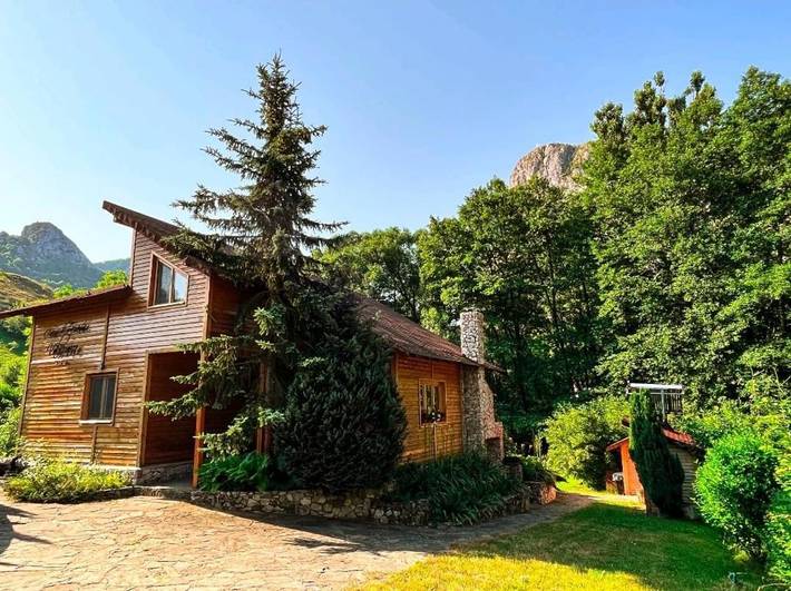 Ferienhaus für 8 Personen, mit Ausblick und Garten in Alba (Romania)