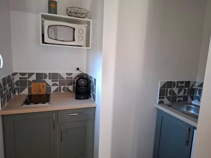 Gîte pour 3 personnes, avec vue et terrasse à Levens - 2