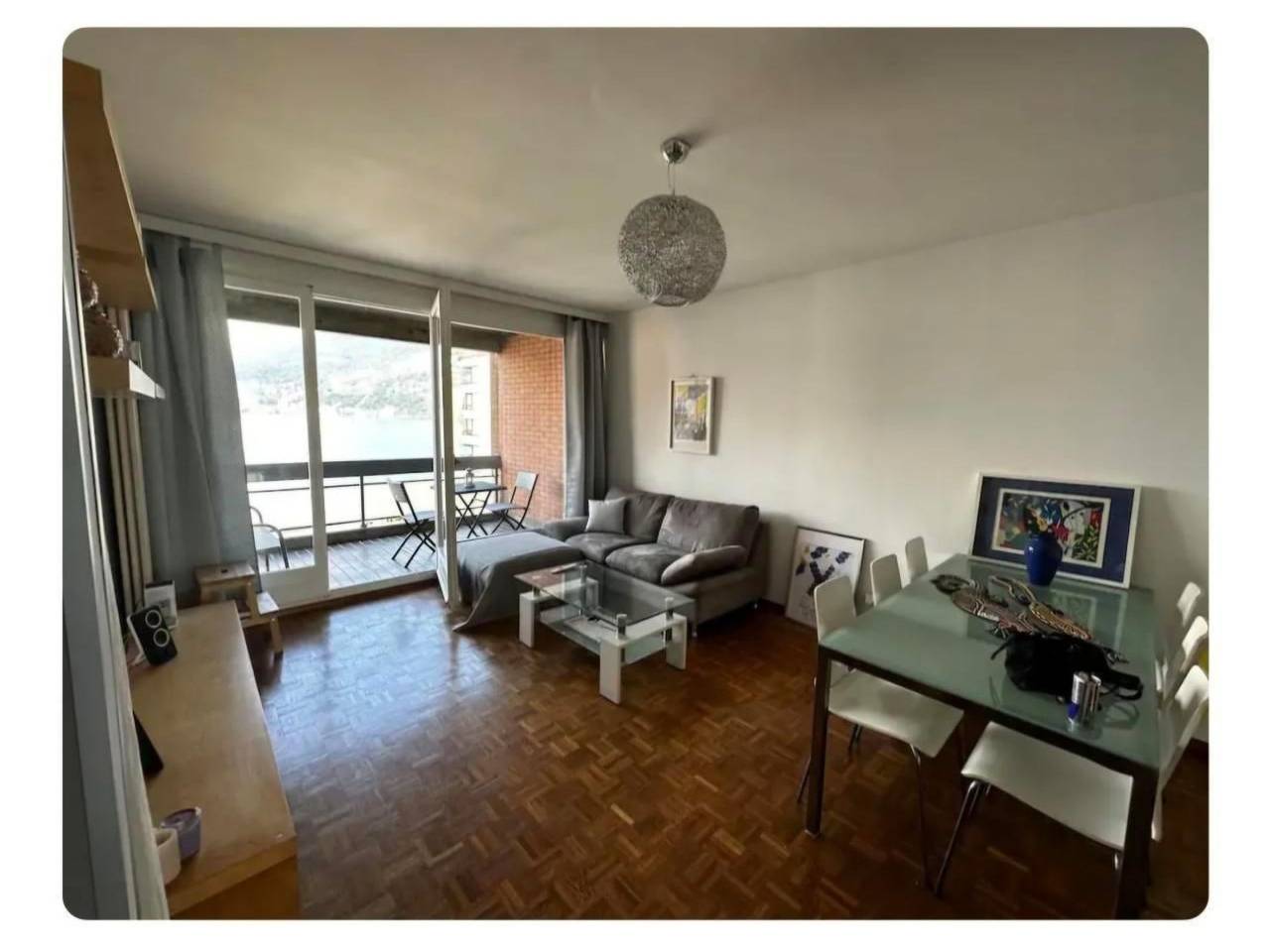 Ganze Wohnung, Ferienwohnung für 2 Personen mit Terrasse in Paradiso, Luganersee