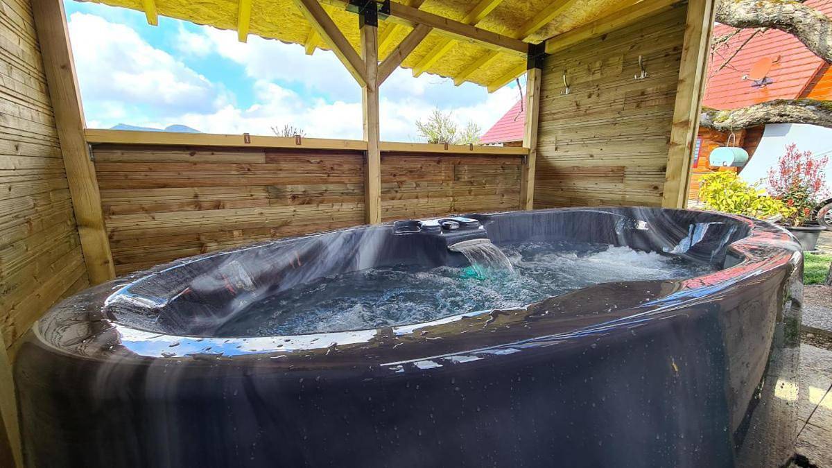 Roulotte avec spa privé in Villé (Bas-Rhin Alsace), Région de Sélestat-Erstein