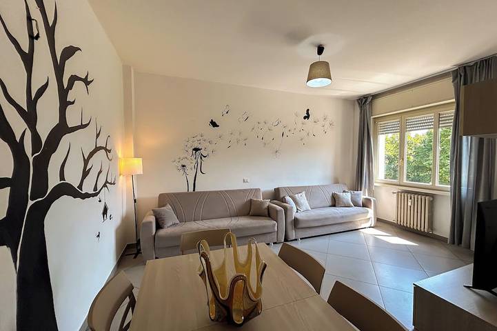 Ferienwohnung für 8 Personen, mit Balkon in Bergamo