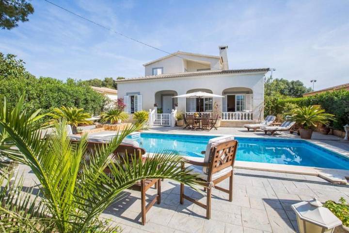 Villa für 8 Personen, mit Garten in Cala Pi