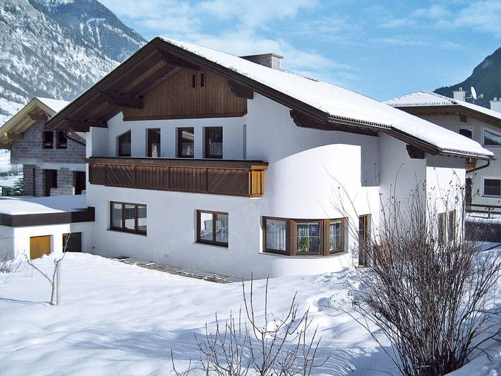 Ferienwohnung für 4 Personen, mit Balkon und Garten