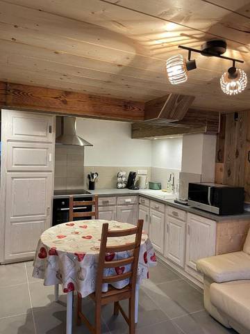 Gîte pour 2 personnes, avec terrasse et jardin dans Office De Tourisme De Maiche Le Russey