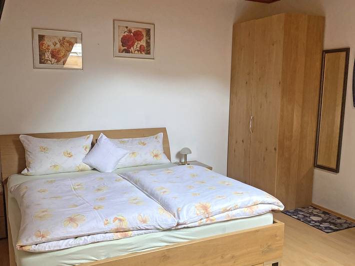 Bauernhof Daurerhof - Doppelzimmer I Dusche/Wc und Tv, ohne Frühstück (18 qm) in Kampenwand, Aschau im Chiemgau