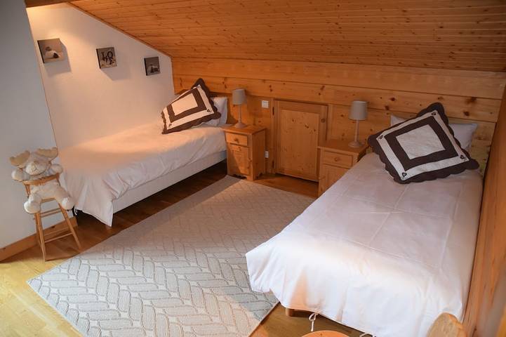 Gîte pour 10 personnes, avec sauna et jardin à Mieussy - 4