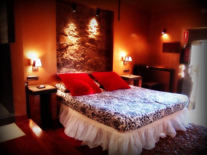 Casa rural para 2 personas, con jardín y piscina, Se admiten mascotas en Sierra de Gata - 4