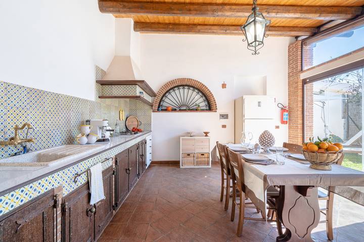 Casa vacanze 'Cocciu D'amuri Luxury' con giardino privato, Wi-Fi e aria condizionata in Torrefano, Pachino