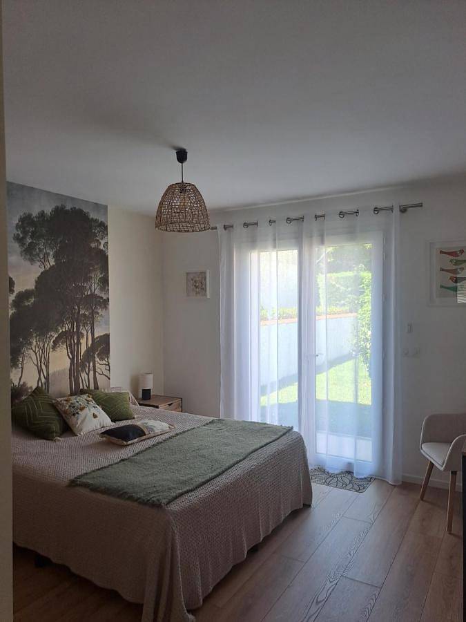 Location de vacances pour 2 personnes, avec Terrasse à Fargues-Saint-Hilaire