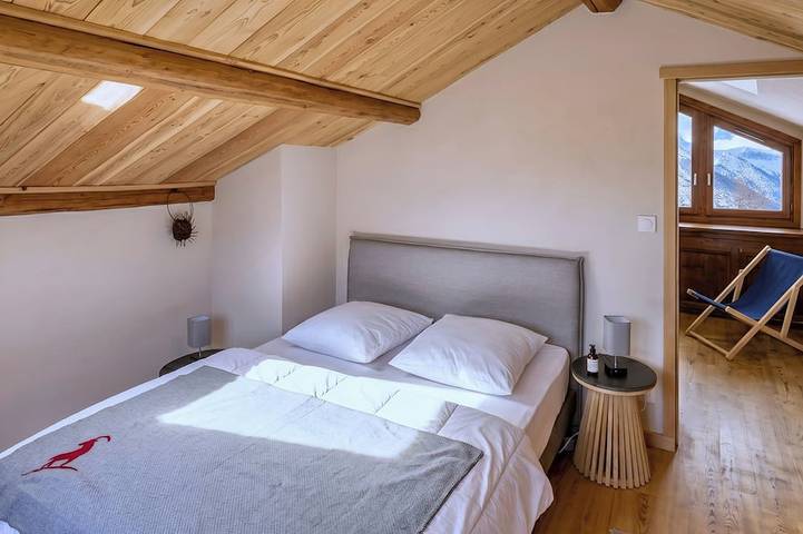 Appartement entier, Casa-Niu Luxe discret, vue et pied des pistes in Saint-Véran, Queyras