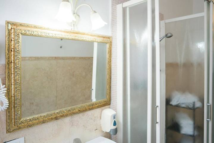 Maison d’hôte pour 2 personnes, avec vue dans Place Saint Marc - 3