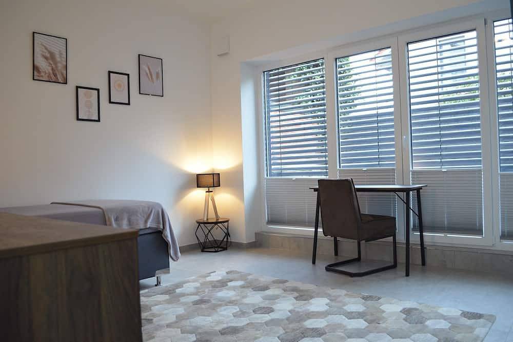 Apartamento entero, Ferienwohnungen Citydomizil Leer, 15180 - Ferienwohnung 1 Altschwoog in Leer, Frisia oriental