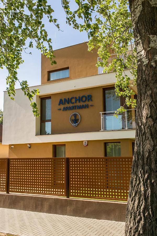 Chambre d’hôte pour 2 personnes, avec jardin ainsi que balcon et piscine