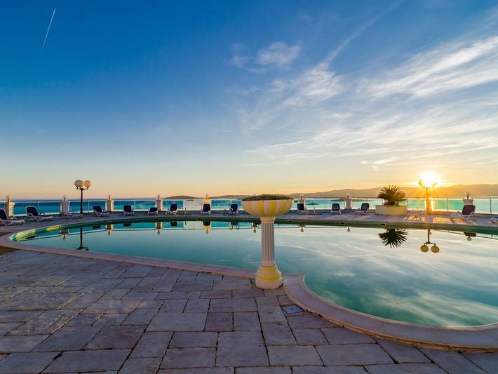 Ferienwohnung für 5 Personen, mit Balkon und Pool in Orebic