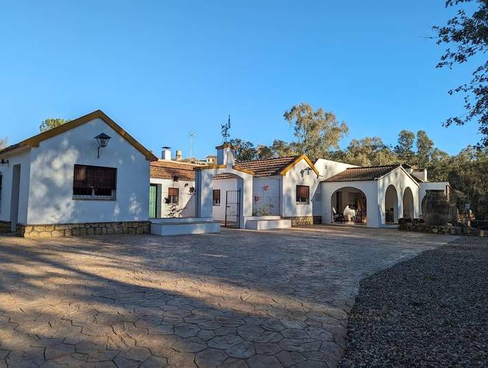 Casa de vacaciones para 12 personas, con Terraza y Jardín además de Piscina y Vistas en Hornachuelos