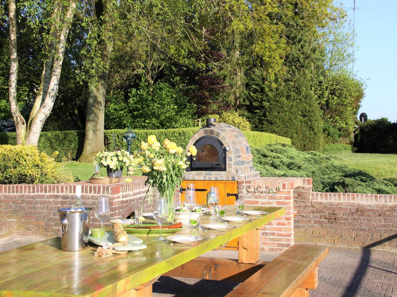 Villa on an Estate in Rheezerveen with Garden in Hardenberg, Regio Zwolle