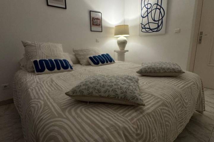 Ganze Wohnung, Traumurlaub auf Korsika mit Gemeinschaftspool in Alata, Ajaccio und Umgebung