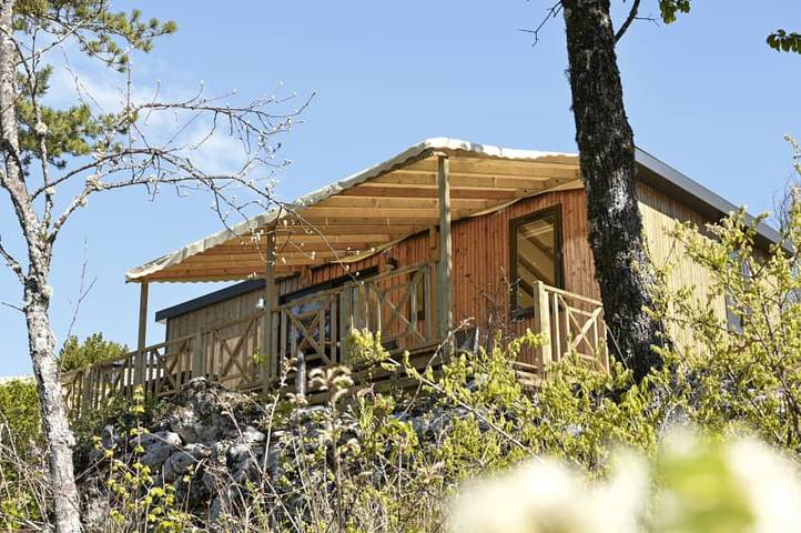 Caravane pour 6 personnes, avec Balcon/Terrasse et Terrasse