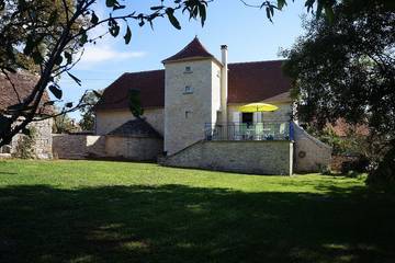 Gîte pour 8 personnes, avec jardin et balcon à Miers
