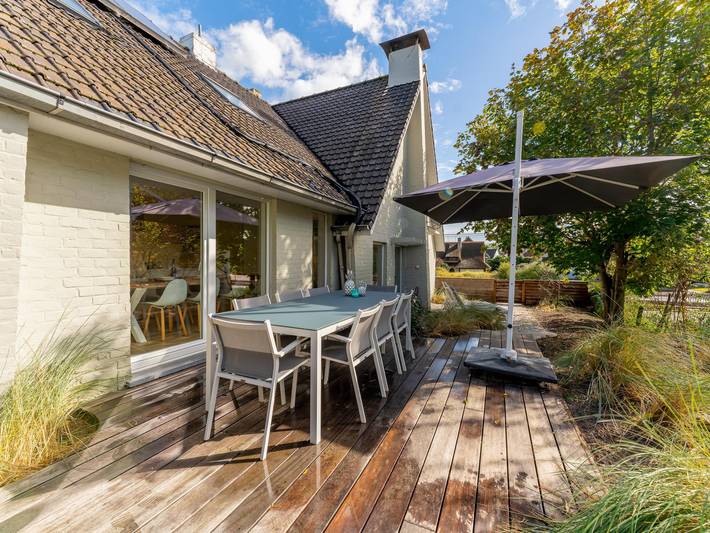 Ferienhaus für 8 Personen, mit Balkon und Terrasse sowie Garten in Koksijde