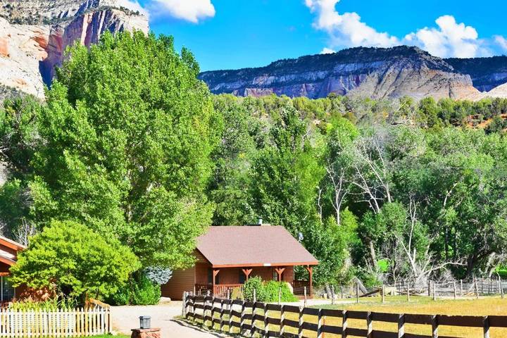 Vakantiehuis voor 2 personen, with zwembad and tuin as well as whirlpool in Utah