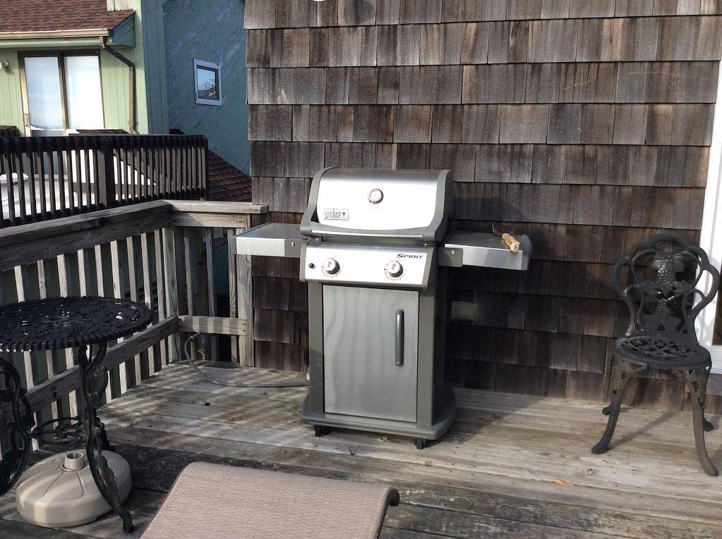 Sandy Feet Upstairs Unit # 2 in Toms River, Ocean County