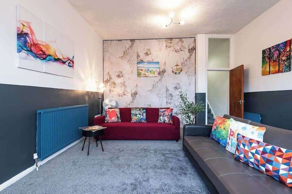Hull Largest 6 Bedrooms House in Kingston-upon-Hull, Yorkshire and the Humber